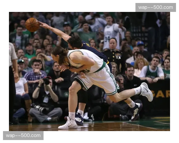 斯波保护球员与争胜欲望冲突 核心使用时间管理成热火内部焦点