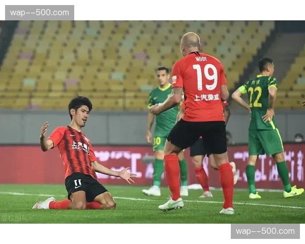 塞梅尼奥7200万欧加盟即插即用，前两场连续进球创纪录